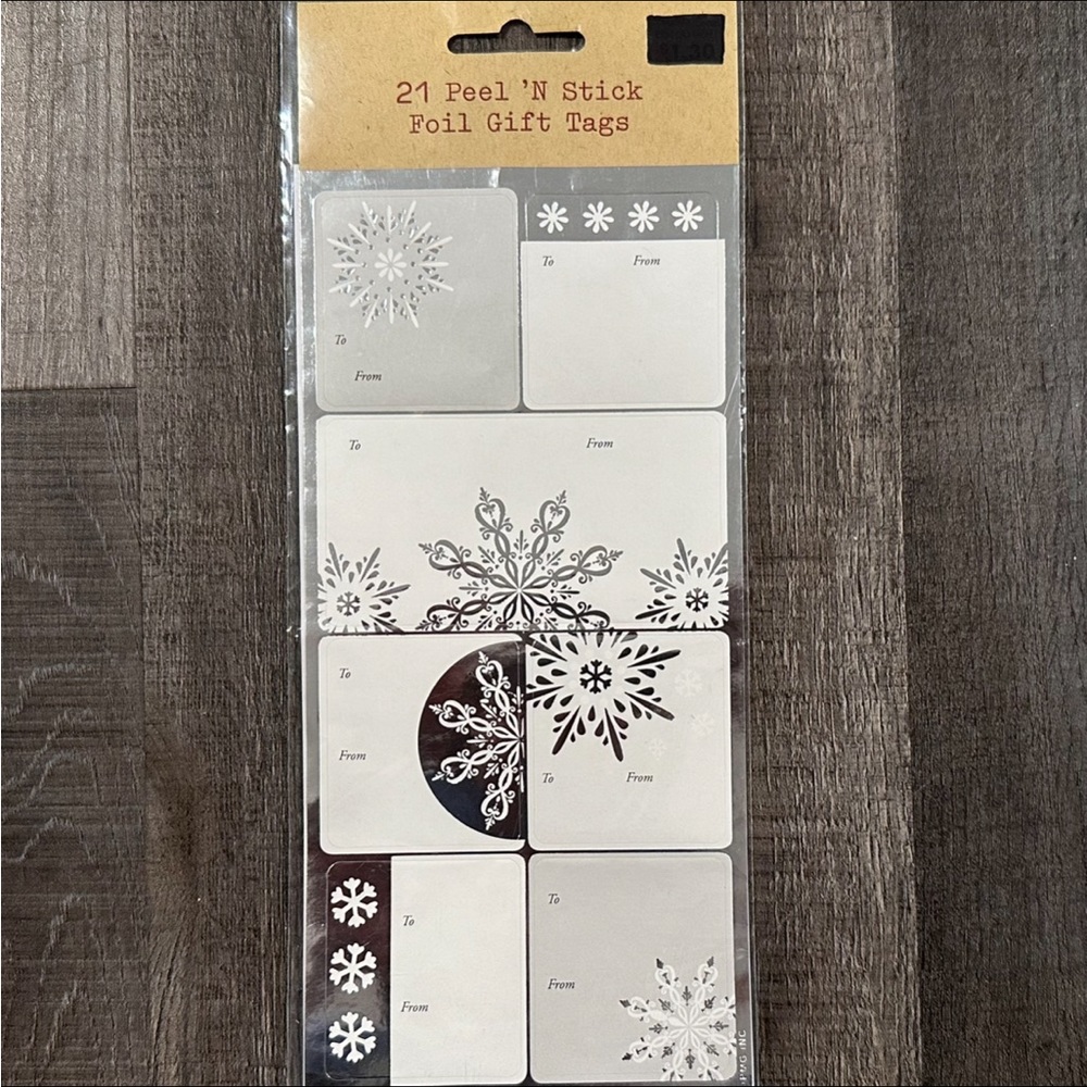 💞 New Pack of 21 Foil Peel & Stick Gift Tags